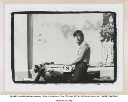Dennis Hopper, Wallace Berman, stampa in gelatina d'argento, 11x14 inches, 28x35.5cm, AP __ The Hopper Art Trust
