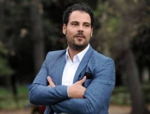 L'attore Marco D'Amore in posa durante il photo call della fiction ''Benvenuti a tavola-Nord vs Sud'', regia di Francesco Micciche', una serie di otto puntate in onda dal 12 aprile su Canale 5, presentata alla Casa del Cinema di Villa Borghese, 05 aprile 2012,  a Roma.   ANSA/CLAUDIO ONORATI