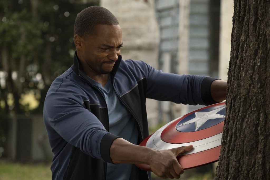 Falcon/Sam Wilson (Anthony Mackie) in Marvel Studios' THE FALCON AND THE WINTER SOLDIER exclusively on Disney+. Photo by Chuck Zlotnick. ©Marvel Studios 2021. All Rights Reserved.